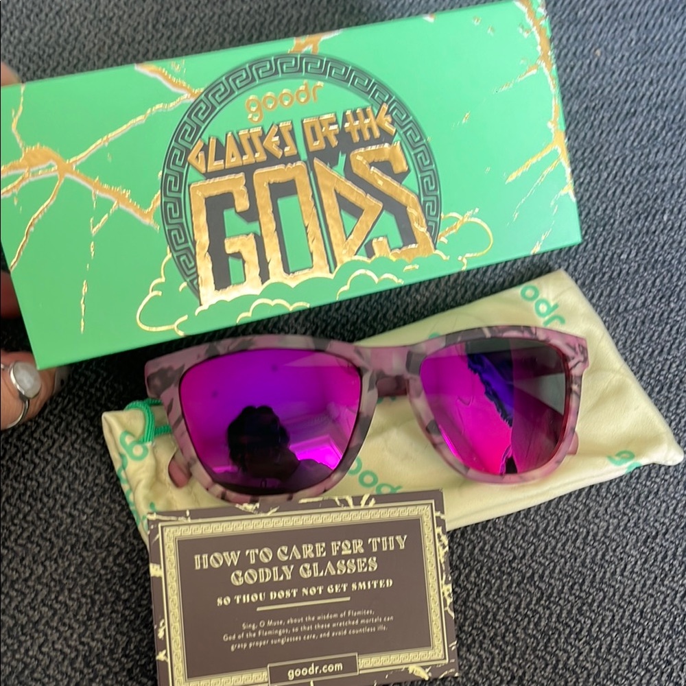 Goodr Purple/Black Polarized Sunglasses